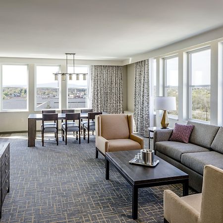 Hotel Madison & Shenandoah Conference Ctr. Harrisonburg Bagian luar foto