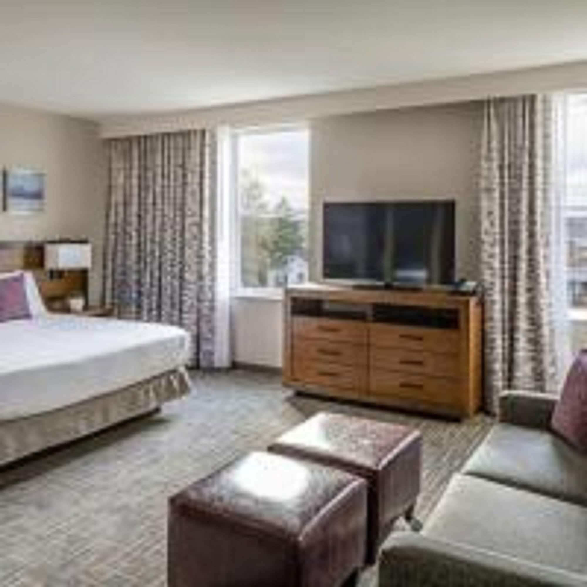 Hotel Madison & Shenandoah Conference Ctr. Harrisonburg Bagian luar foto