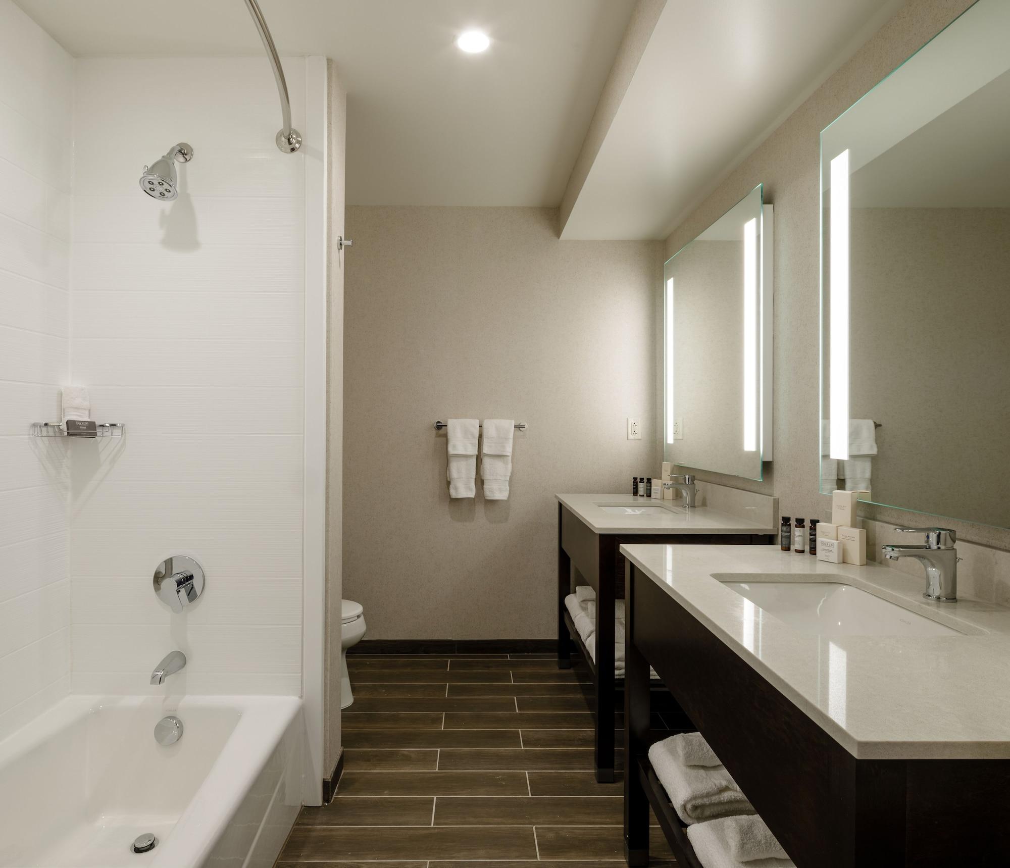 Hotel Madison & Shenandoah Conference Ctr. Harrisonburg Bagian luar foto