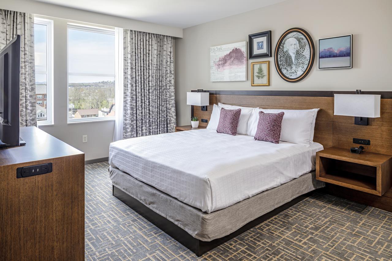 Hotel Madison & Shenandoah Conference Ctr. Harrisonburg Bagian luar foto