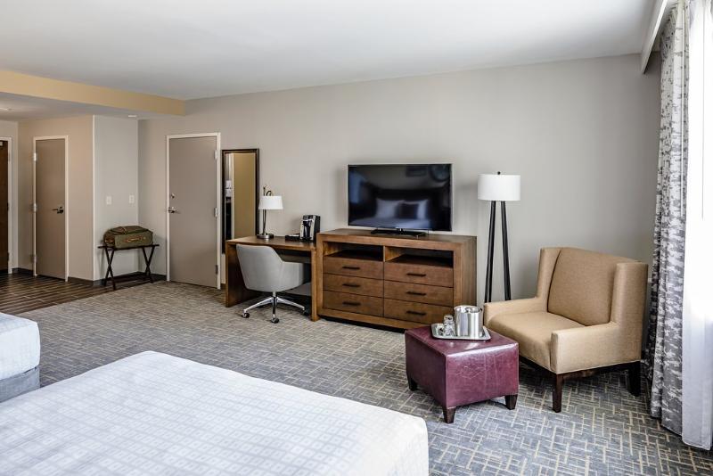 Hotel Madison & Shenandoah Conference Ctr. Harrisonburg Bagian luar foto